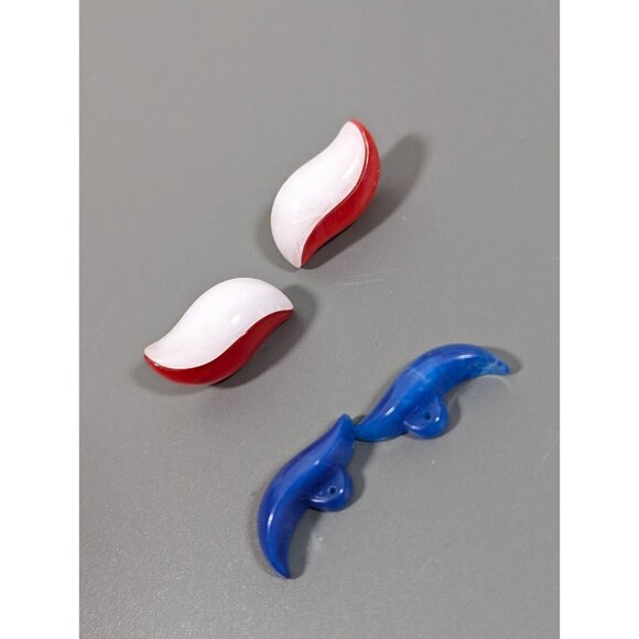 Vintage Avon Summer Brights Convertible Red White Blue Earrings Patriotic - Picture 3 of 9